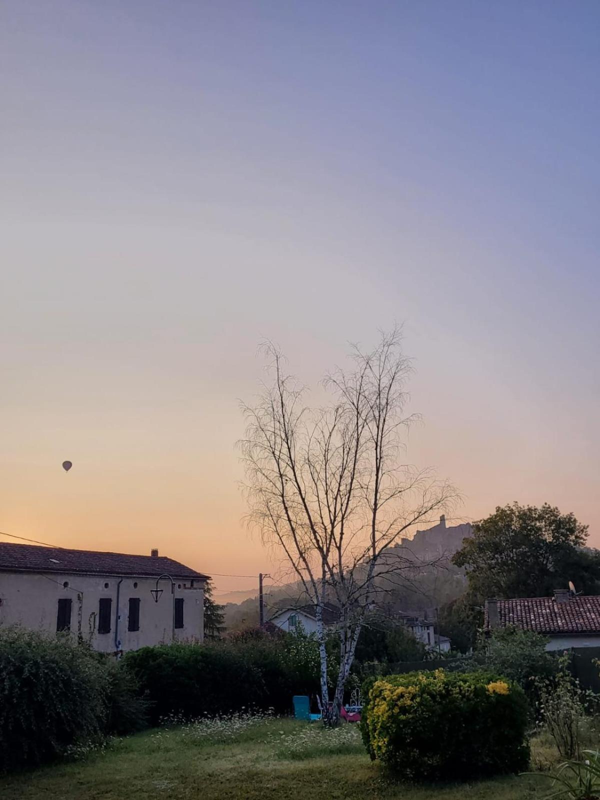 Les Cabannes  La Jolie Vue Et La Maison De La Tour- Cordes-Sur-Ciel מראה חיצוני תמונה